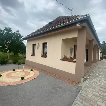 Eperke Vendeghaz- Vajdacska Apartment Exterior photo