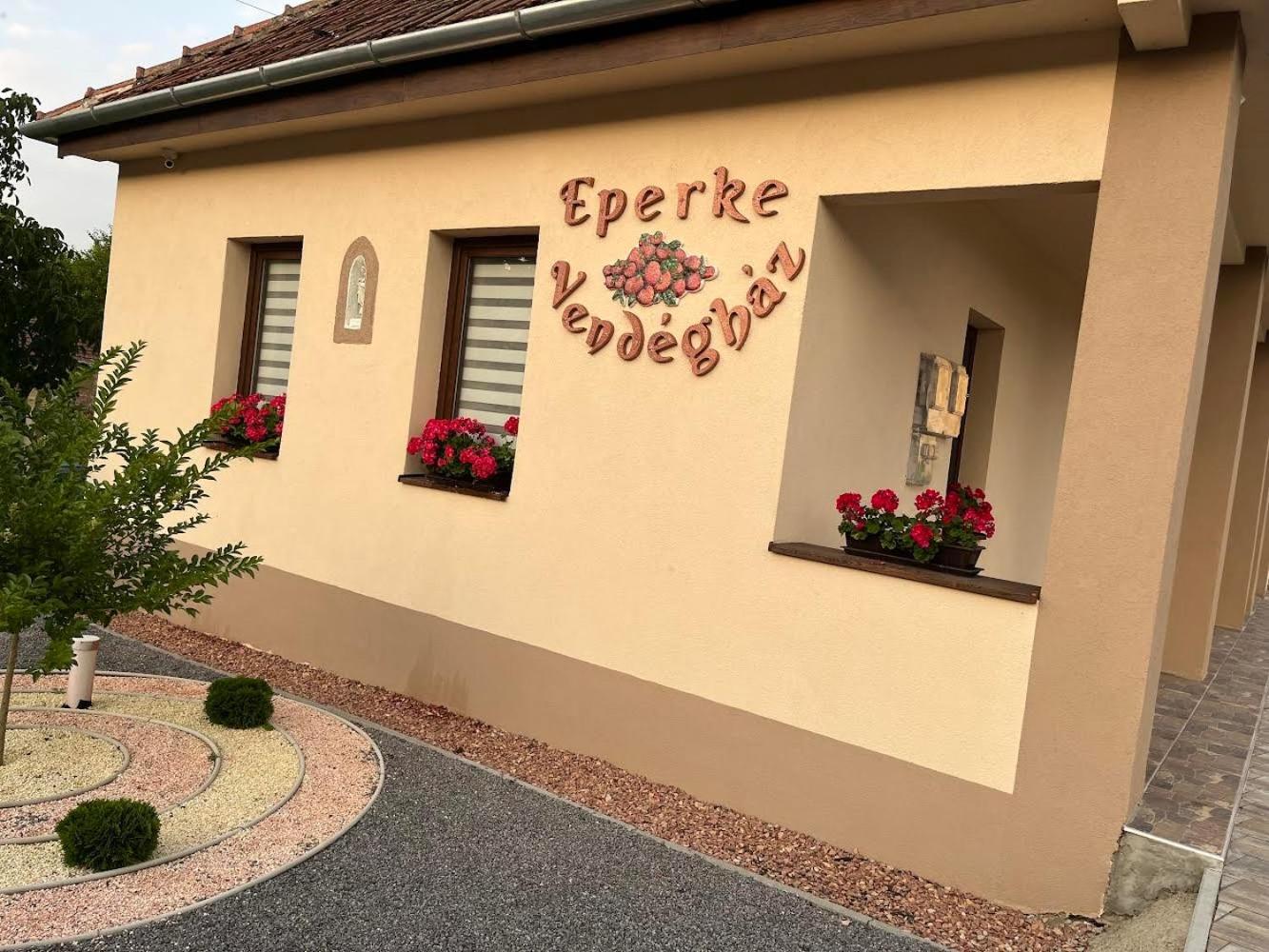 Eperke Vendeghaz-